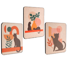 Carica l'immagine nel visualizzatore di Gallery, Wall Mounted Cat Scratcher with Adhesive Strips, Cute Design, Red

