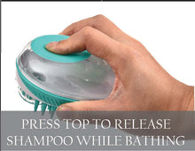 Charger l&#39;image dans la galerie, Brosse de massage et de bain distributrice de shampoing
