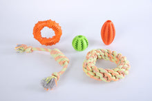 Carica l&#39;immagine nel visualizzatore di Gallery, Pet 4 Pcs Toys Kit Durable Rope Rubber Ball Fetch Tug Chew Dog Pet Toy Set
