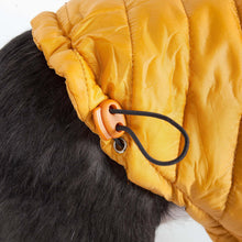 Cargar imagen en el visor de la galería, Lightweight Adjustable &#39;Sporty Avalanche&#39; Pet Coat
