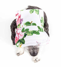 Charger l&#39;image dans la galerie, &#39;Botanic Bark&#39; Floral Uv Protectant Casquette ajustable pour chien à la mode
