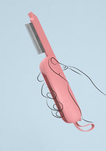 Carica l&#39;immagine nel visualizzatore di Gallery, &#39;JOYNE&#39; Multi-Functional 2-in-1 Swivel Travel Grooming Comb and Deshedder
