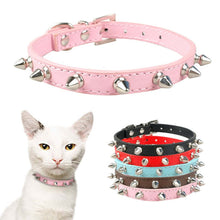 Load image into Gallery viewer, Pet Leather Spike Nail Collars
