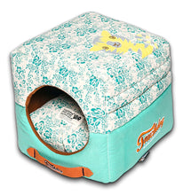 Cargar imagen en el visor de la galería, Floral-Galore Convertible and Reversible Squared 2-in-1 Collapsible Dog House Bed
